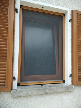 self block senza tasselli finto legno