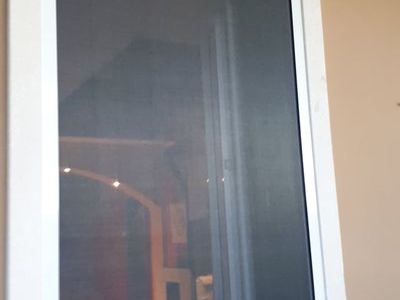 zanzariera senza bucare il muro